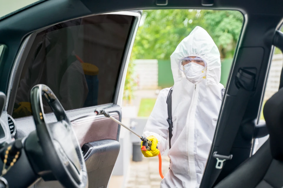 Fahrzeugreinigung nach Leichenfund: Sicher, diskret, fachgerecht